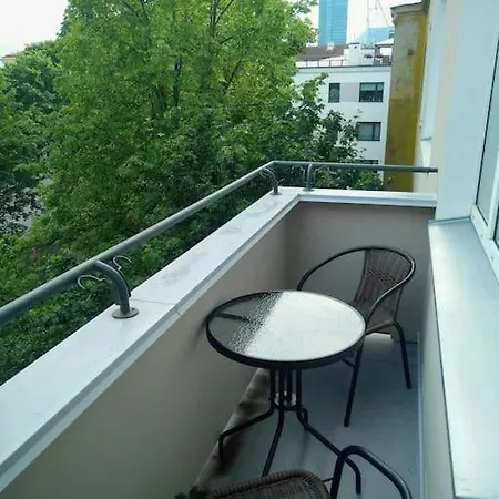 Sunny Studio In The City Center, Close To Old Town